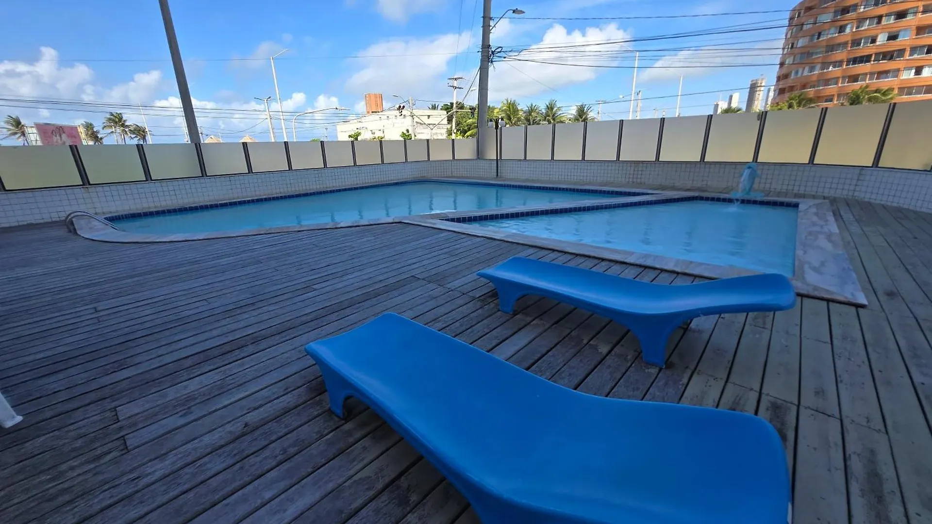 הקונטקטים של Flat Com Vista Para As Piscinas Naturais Da Praia Do Meio